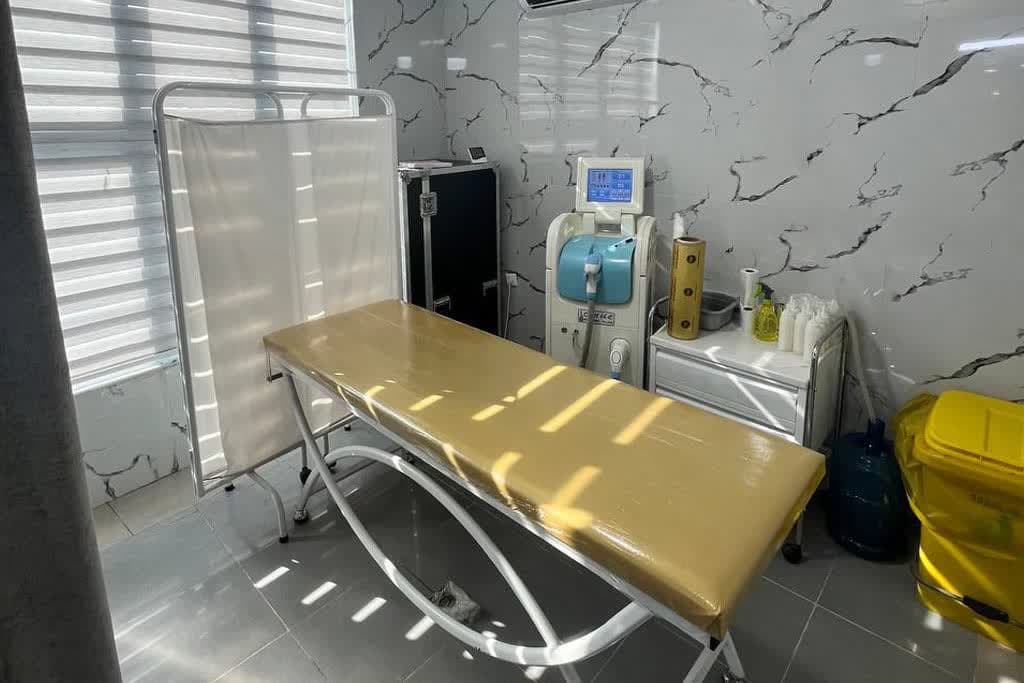 مطب دکتر زاهدی